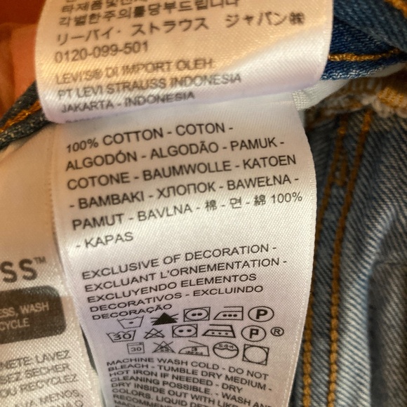 Levi's 501 Women's Jeans Distressed Knee W30 L26 100% Cotton Cropped Straight - Picture 11 of 16